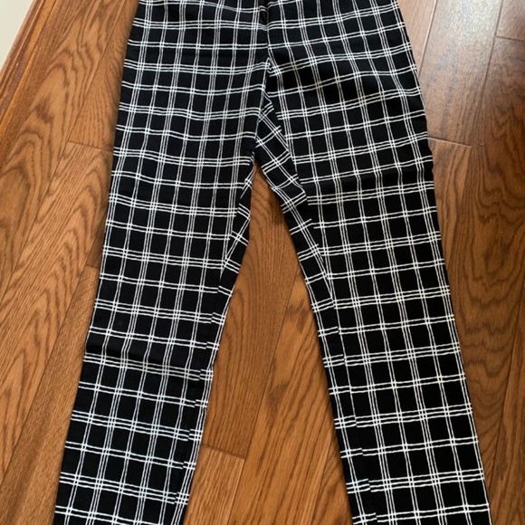Pants - Picture 2 of 3
